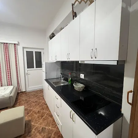 Guest house Emiliano Ksamil