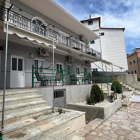 Emiliano Guest house *