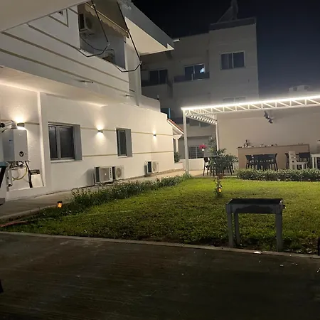 Pollo Guest house *